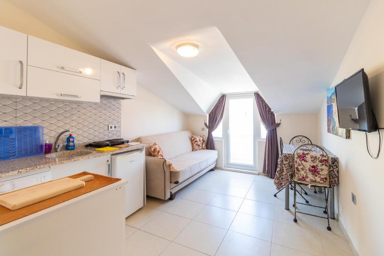 Apartments Near To City Center And Beach Marmaris Esterno foto